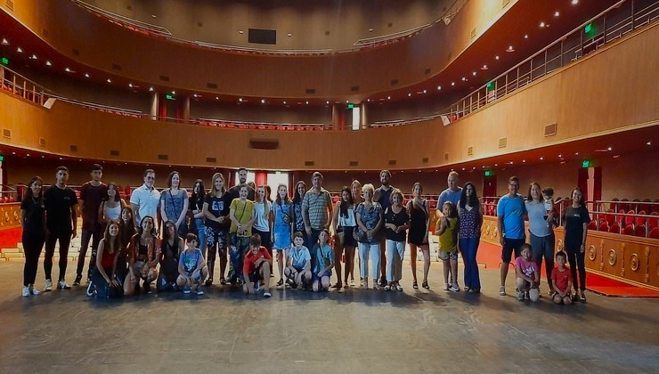 El Cine Teatro San Luis recibió al turismo nacional y local durante la primera semana del año