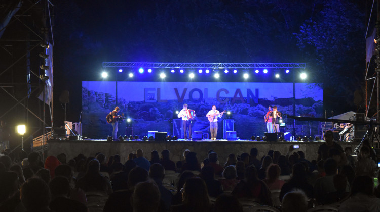 Comidas típicas, música y danza en la cuarta edición del festival