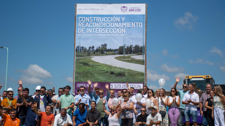 La Toma: inició una nueva obra vial que beneficiará a vecinos y productores