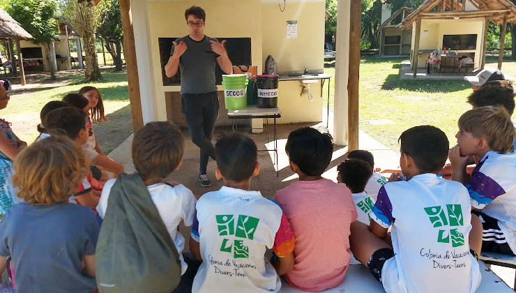 Comenzó un nuevo ciclo de charlas y talleres de reciclado en las colonias de vacaciones de San Luis