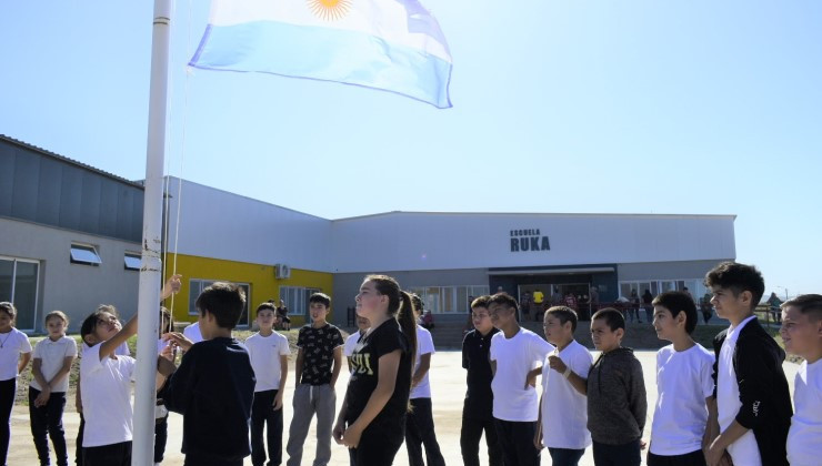 La escuela “Ruka” tuvo su primer día de clases