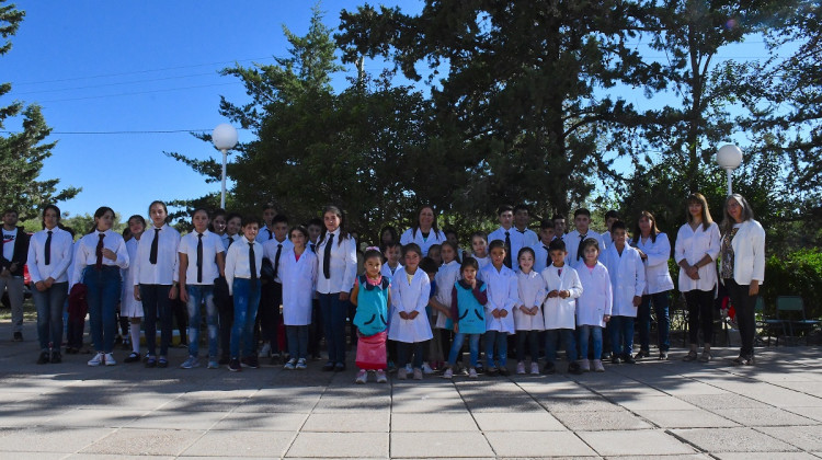 Con el regreso a clases, los chicos de La Punilla y Las Lagunas festejaron la refacción de sus edificios escolares