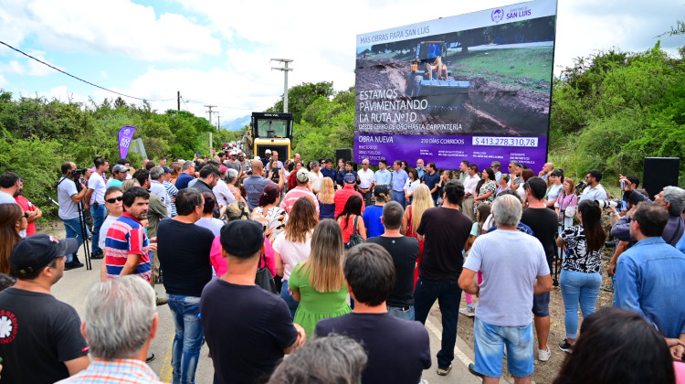 Comenzó la obra de pavimentación de la ruta que une Carpintería con Cerro de Oro