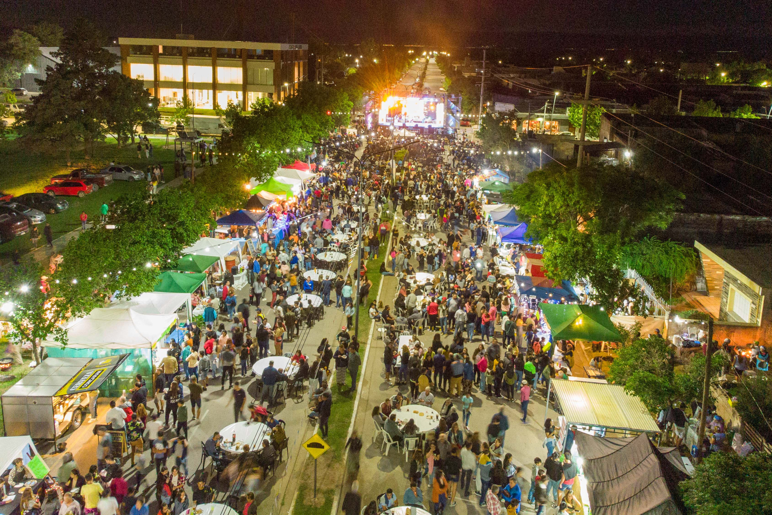 “Los festivales significan un abanico de oportunidades para el crecimiento de instituciones y vecinos”