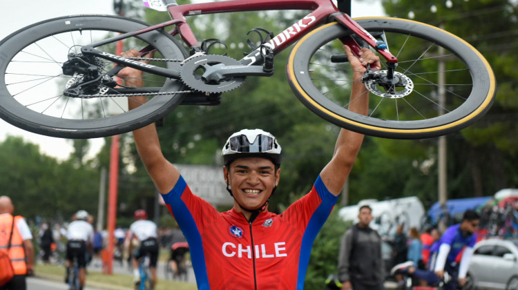 Héctor Quintana fue el más veloz en la etapa inicial de la Vuelta del Porvenir