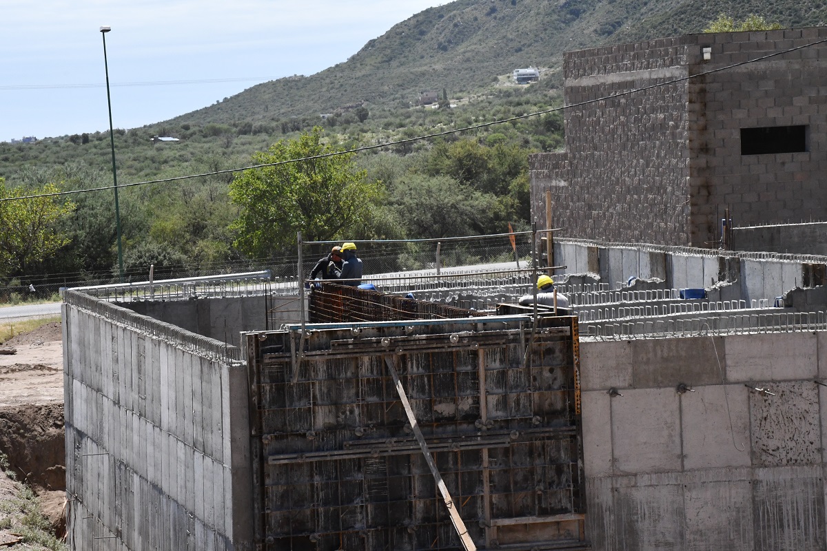 Vientos del Portezuelo: the construction of the water treatment plant is already 75% complete