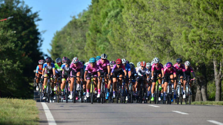 Con récord de inscriptas, este sábado empieza la 2° Vuelta del Porvenir femenina y junior masculina