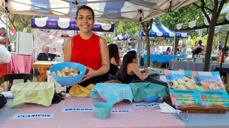 Comenzó la Feria de Pequeños y Medianos Productores