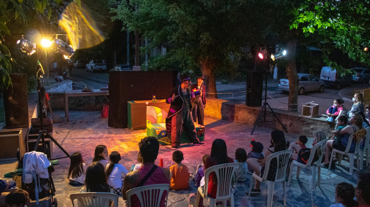 Feria del Libro: artistas locales presentarán una innovadora propuesta de teatro para niños