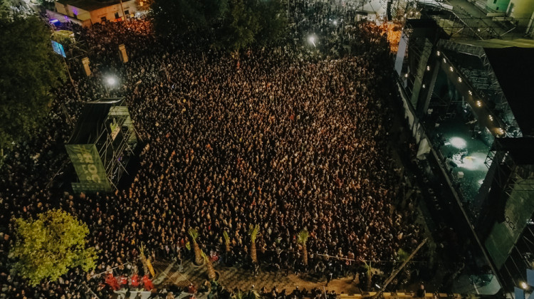 Noche mágica en la tercera de Rock en la Casa con más de 57.000 personas