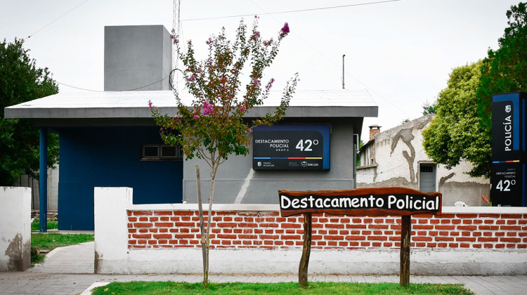 Refacciones y mejoras para el Destacamento de la Policía de las Chacras