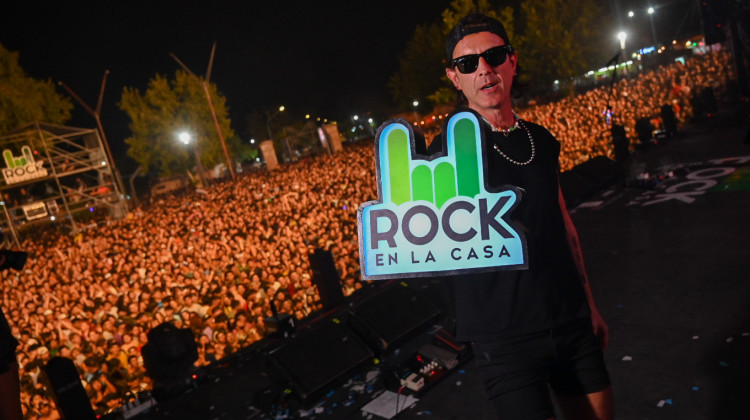 Más de 50.000 personas en la segunda noche de Rock en la Casa