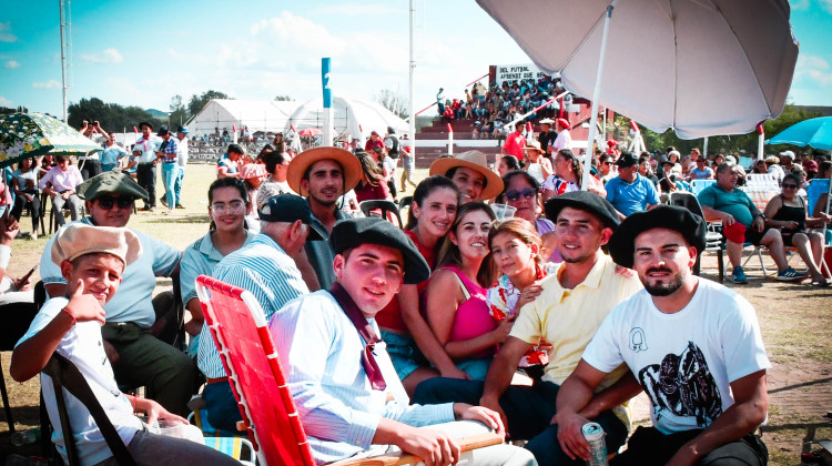 San Martín se vistió de fiesta para su histórico festival del “Cerro Blanco”