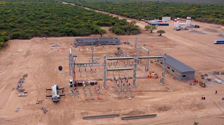 Avanza en Toro Negro el primer parque híbrido de energías renovables del país