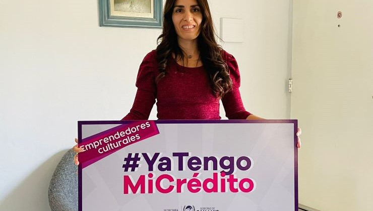 Alma Herrera, emprendedora de Juana Koslay recibió su crédito cultural