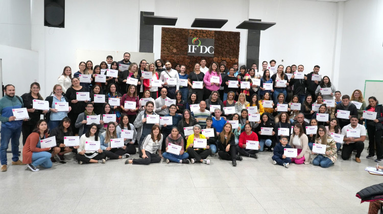 Futuros docentes de San Luis recibieron sus certificados “Edu Emprende”