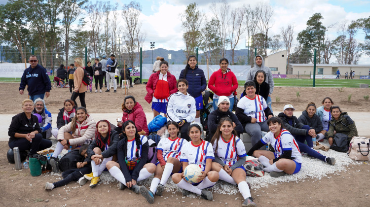 El fútbol femenino y un nuevo espacio para crecer en el deporte