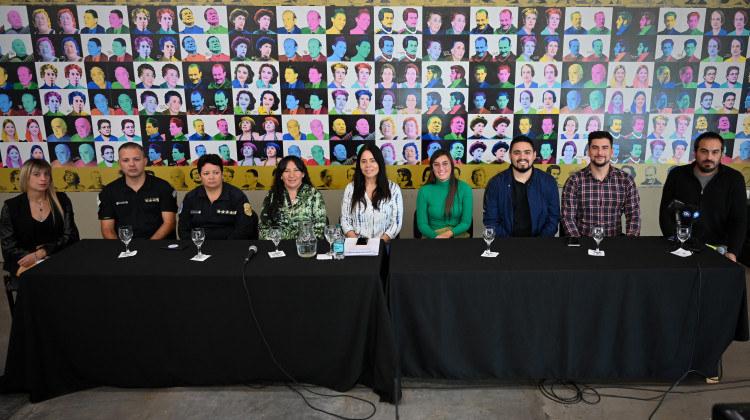 Un trabajo en equipo para celebrar al Santo Cristo de la Quebrada y al Divino Señor de Renca