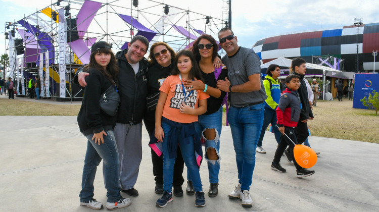 Vecinos y turistas sorprendidos con la Feria Industrial