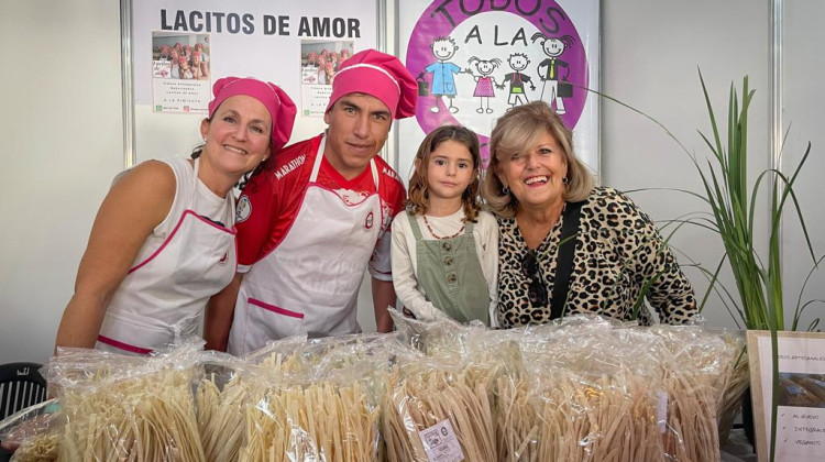 “La feria nos permite darnos a conocer, es una ventana al mundo”