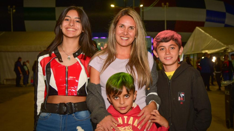 Las familias ya disfrutan de la Feria Industrial