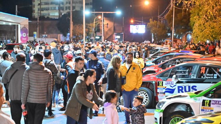 Multitudinaria fiesta de la rampa simbólica del Rally Argentino en San Luis