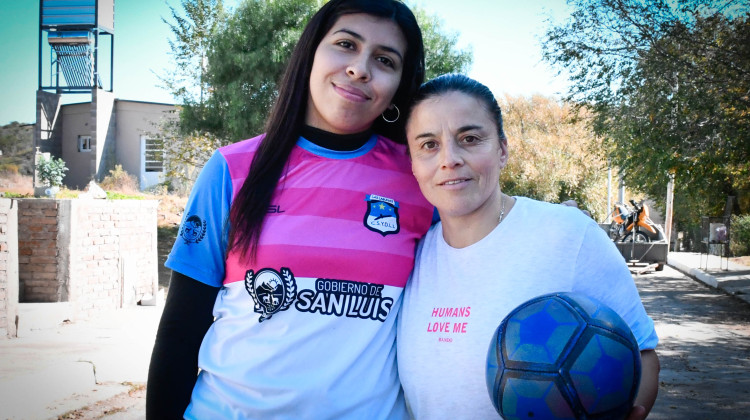 Impulso al fútbol femenino “Jugar está copa es un sueño hecho realidad”