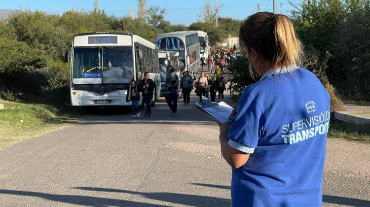 Más de 50 mil personas utilizaron el servicio de transporte de pasajeros durante la festividades religiosas