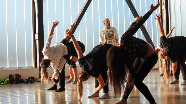 El bailarín Facundo Mazzei brindó un seminario en el Molino Fénix