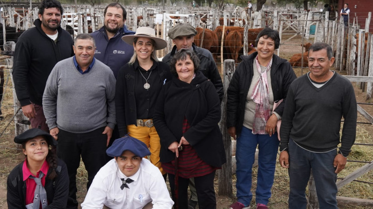 Realizaron una feria de intercambio de ganado caprino