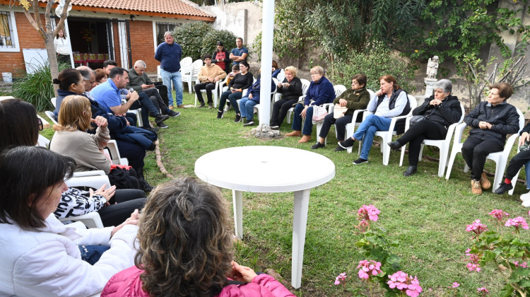 El Ministerio de Seguridad se reunió con vecinos para coordinar acciones en los barrios