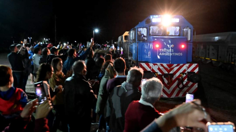 El próximo sábado llegará el servicio regular del tren de pasajeros a Beazley