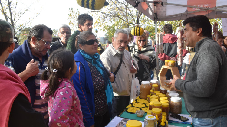 Productores y vecinos confluyeron en una gran jornada productiva