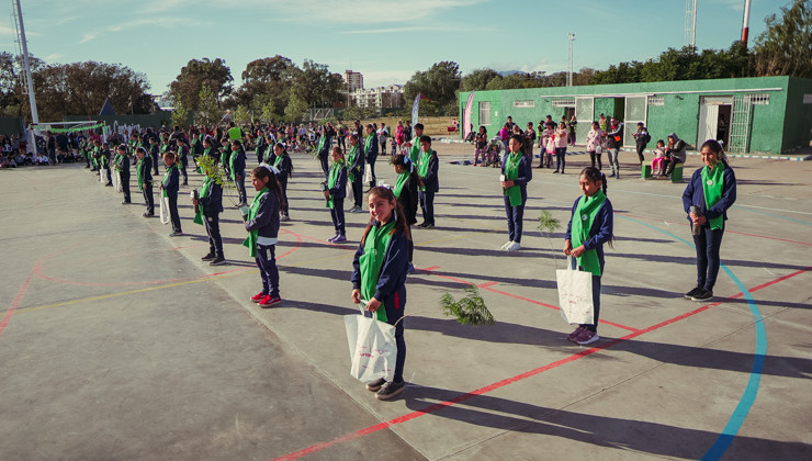 Niñas, niños y jóvenes de diferentes escuelas realizaron la Promesa de Cuidado Ambiental