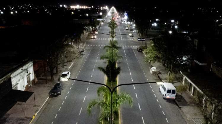 Una obra clave: el Gobierno provincial inauguró la remodelación de la avenida 25 de Mayo