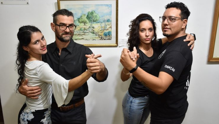 La asociación “Tacón y Punta” celebró sus cuatro años con una milonga