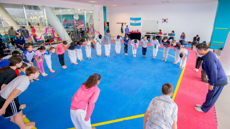 La ULP es sede de un campus de entrenamiento internacional de taekwondo