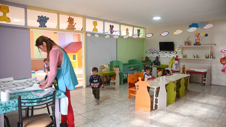 Un jardín de infantes como nuevo, avance de una escuela innovadora y la recuperación del histórico “Colegio Nacional”