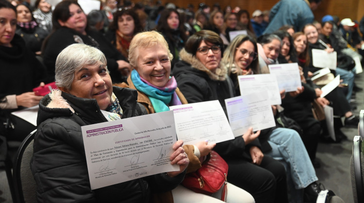 Espacio de capacitación: estrechar lazos de camaradería y mejorar la atención a la comunidad