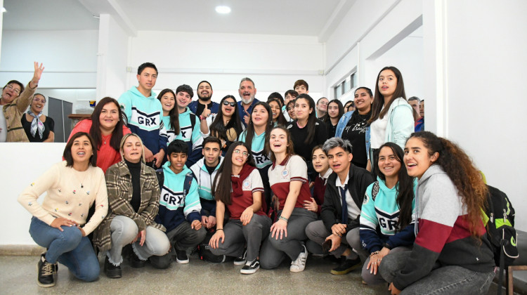 Abrió la Casa de las Juventudes en La Toma