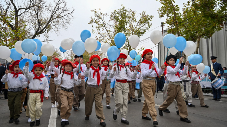 Villa Mercedes vivió con patriotismo y alegría su desfile cívico-militar por el Día de la Independencia