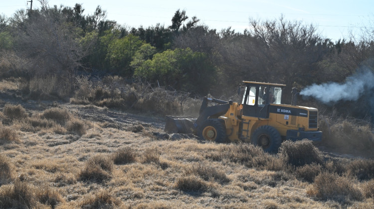 Realizan trabajos de mantenimiento en el río Socoscora