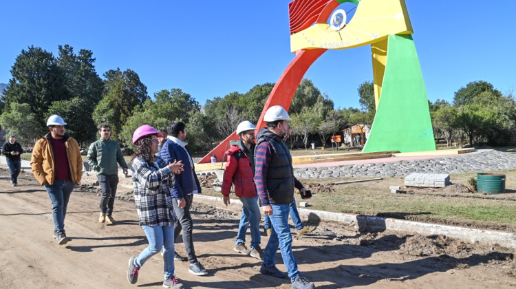 Avanzan las obras del Centro de Convenciones y Exposiciones de Villa de Merlo