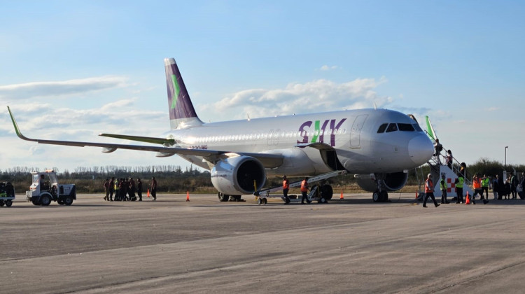 Arribó un nuevo vuelo de Chile al Aeropuerto Valle del Conlara