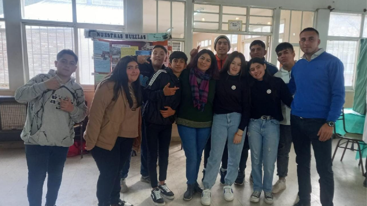 Dos escuelas digitales pasaron a la instancia nacional de la Feria de Ciencias