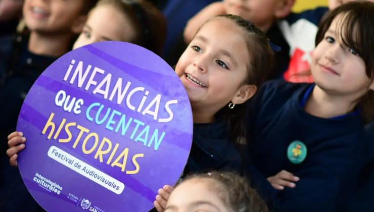 Las comunidades educativas compartieron nuestras raíces en Intercolegiales Culturales