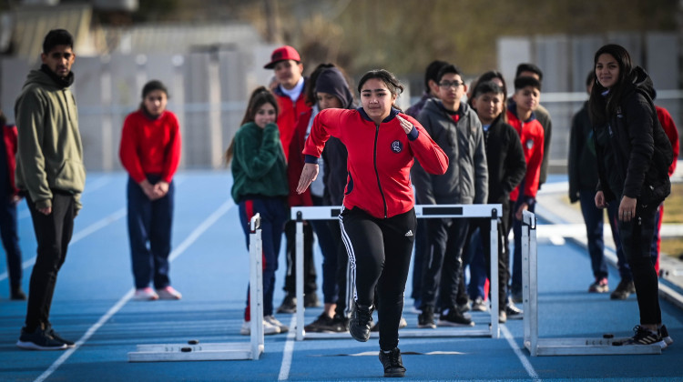 Más de 200 estudiantes participaron de la jornada del Plan Provincial de Atletismo