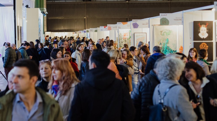 Con la participación de más de 300 creativos finalizó la Feria BADA