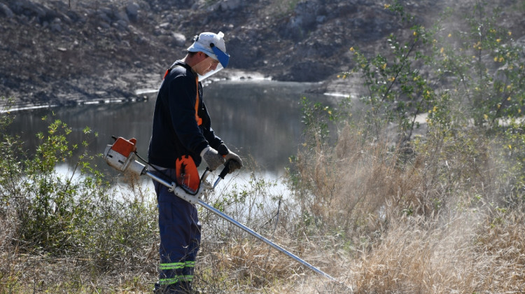 San Luis Agua intensifica los trabajos en el Dique Saladillo