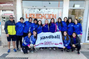 Handball: el equipo de damas juveniles compite en Chapadmalal